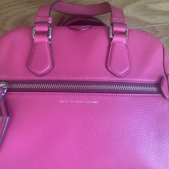 NWOT Marc Jacobs Fucshia Satchel - Picture 2 of 9